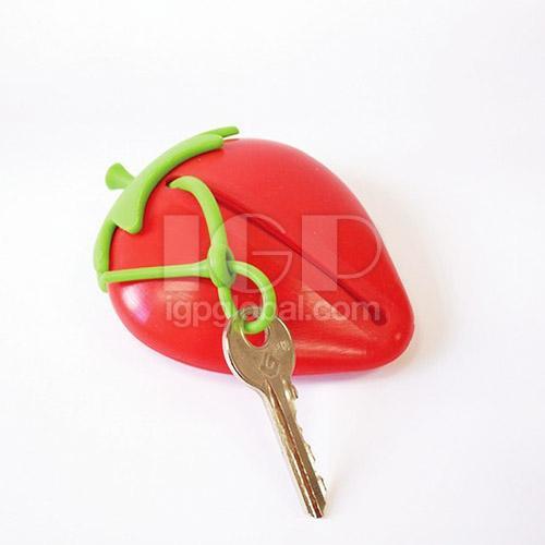 草莓钥匙袋