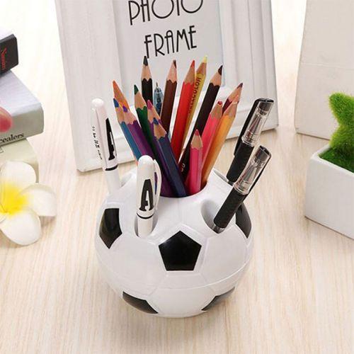 创意足球造型笔筒